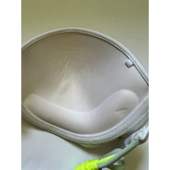 NWT Victoria's Secret Women's Push-Up Bandeau Bikini Swim Top White Size 34C - Picture 7 of 11